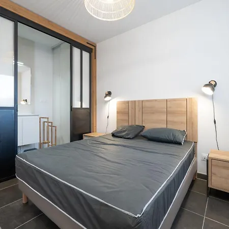 Apt In Plage With Heated Pool Villa Valras-Plage