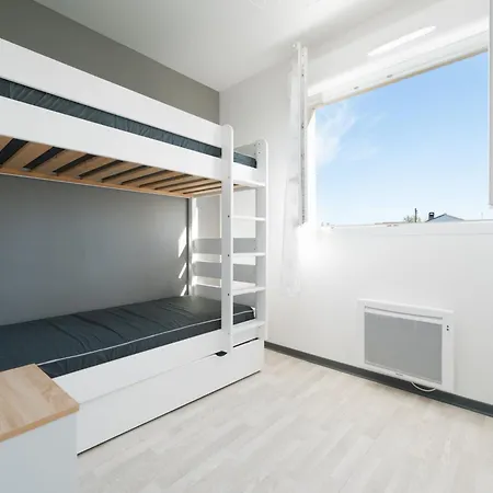 Apt In Plage With Heated Pool Valras-Plage