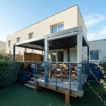 Apt In Plage With Heated Pool Villa Valras-Plage